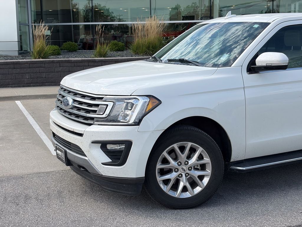 2021 Ford Expedition Max XLT