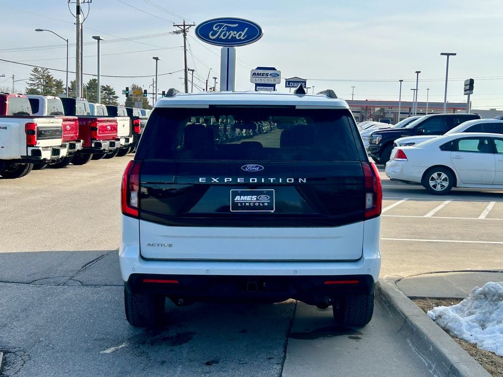 2025 Ford Expedition Active