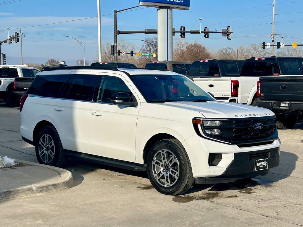 2025 Ford Expedition Active