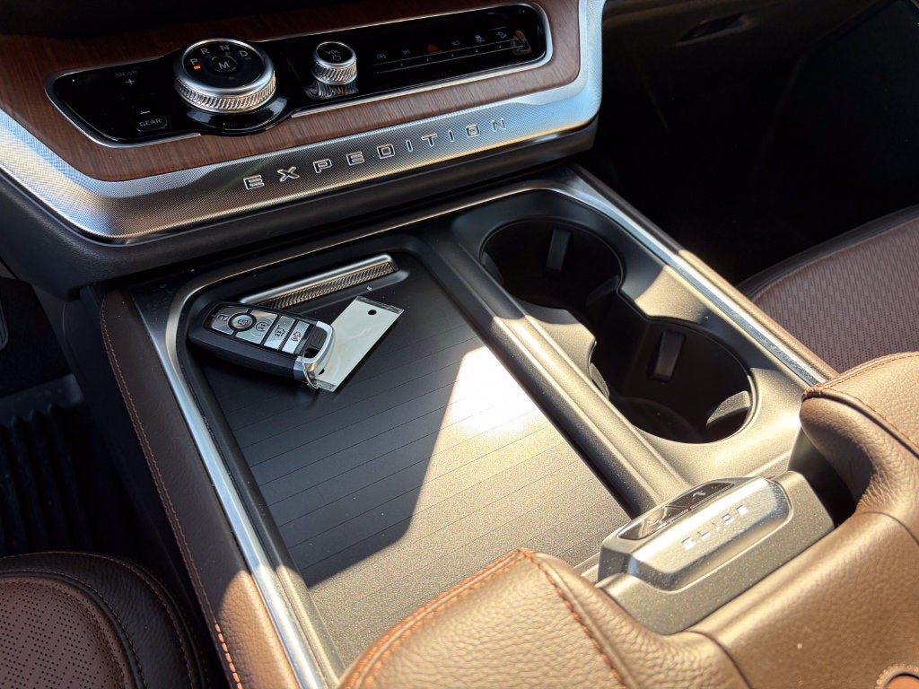 2025 Ford Expedition King Ranch