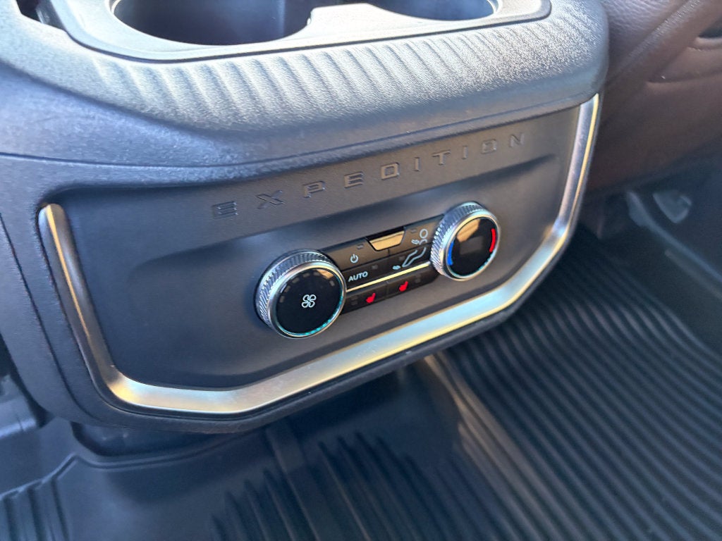 2025 Ford Expedition King Ranch