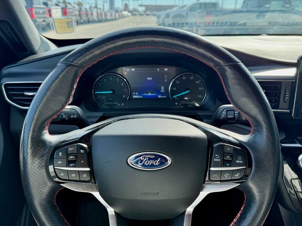 2022 Ford Explorer ST-Line
