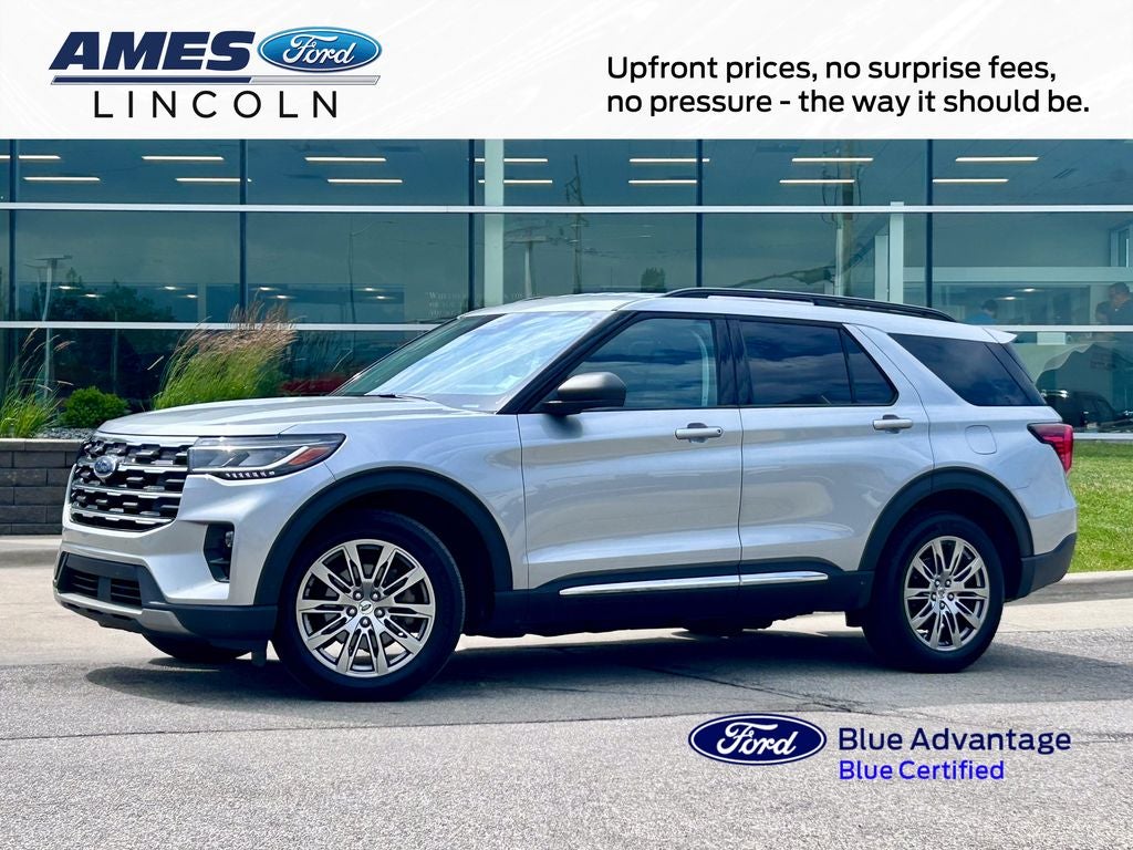 2025 Ford Explorer's photo
