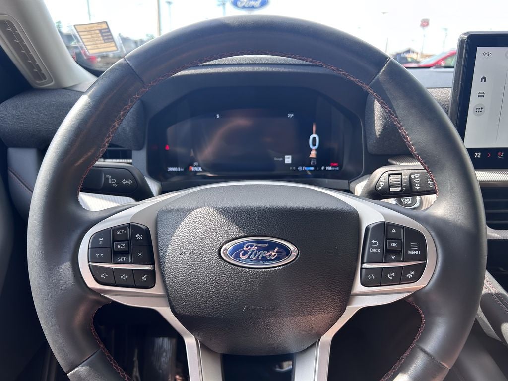 2025 Ford Explorer Active