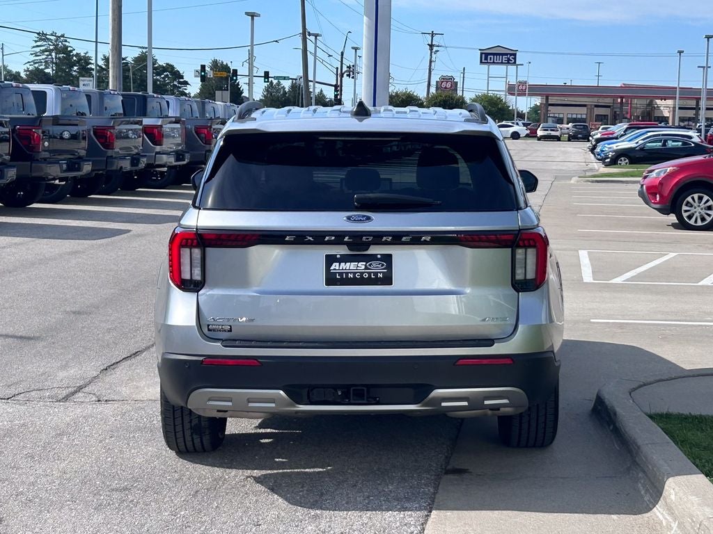 2025 Ford Explorer Active
