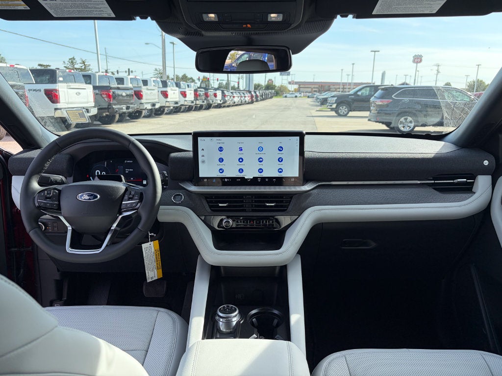 2027 Ford Explorer Platinum
