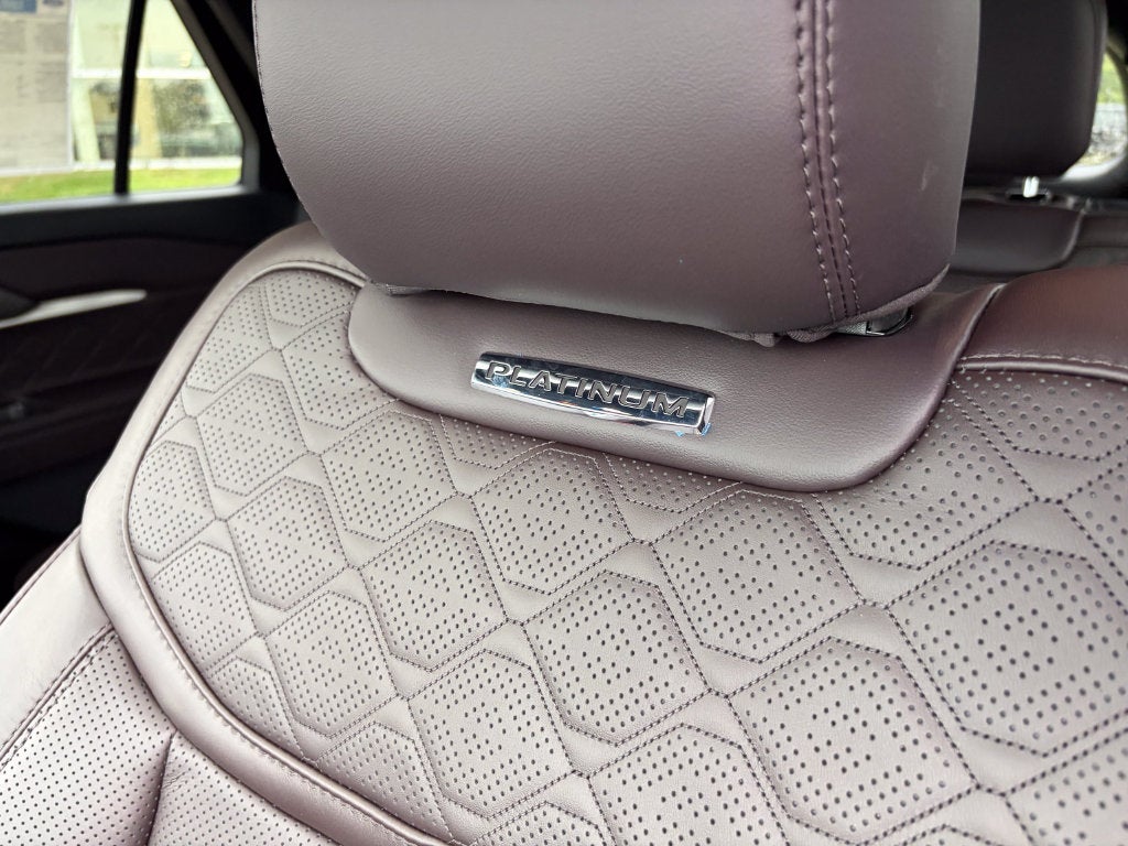 2027 Ford Explorer Platinum