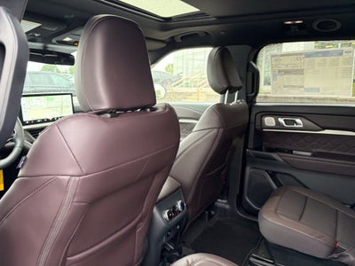 2027 Ford Explorer Platinum