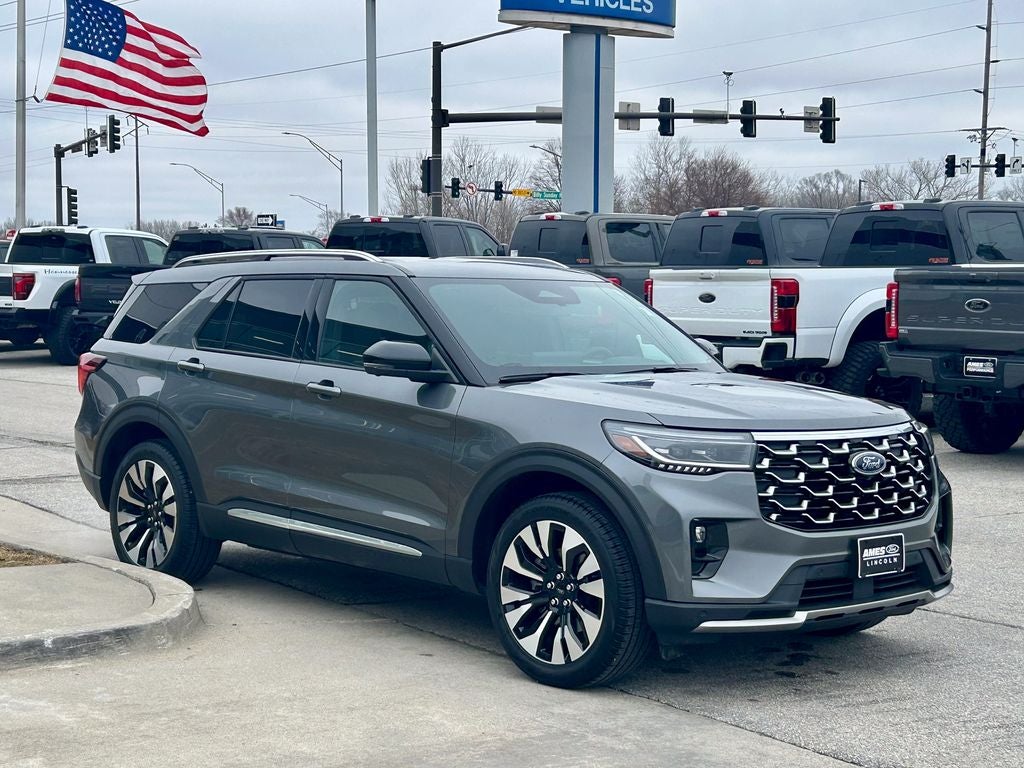 2025 Ford Explorer Platinum