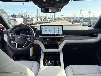 2027 Ford Explorer Platinum
