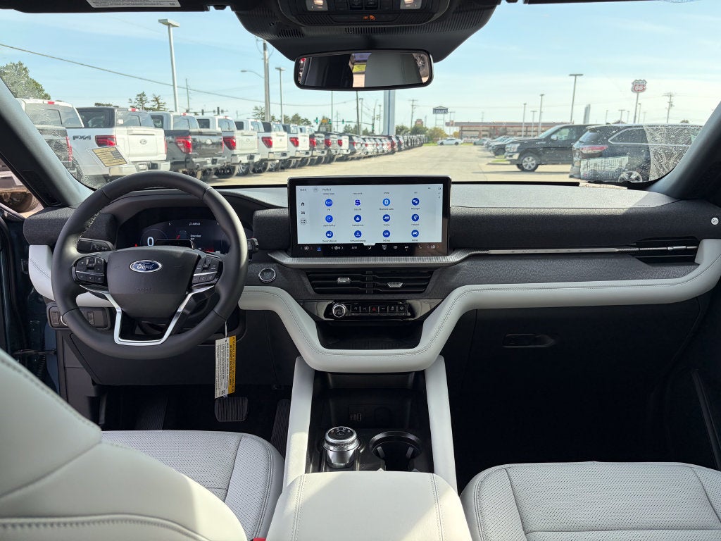 2027 Ford Explorer Platinum