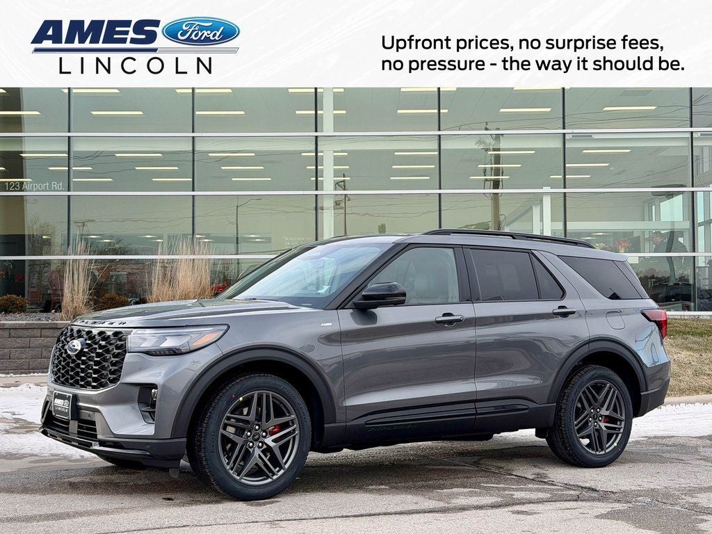 2026 Ford Explorer ST-Line
