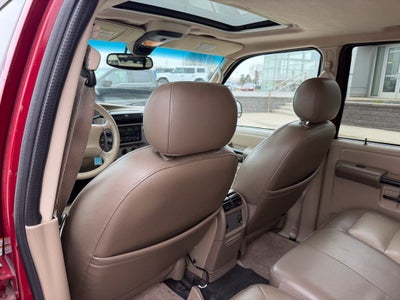 2004 Ford Explorer Sport Trac Base