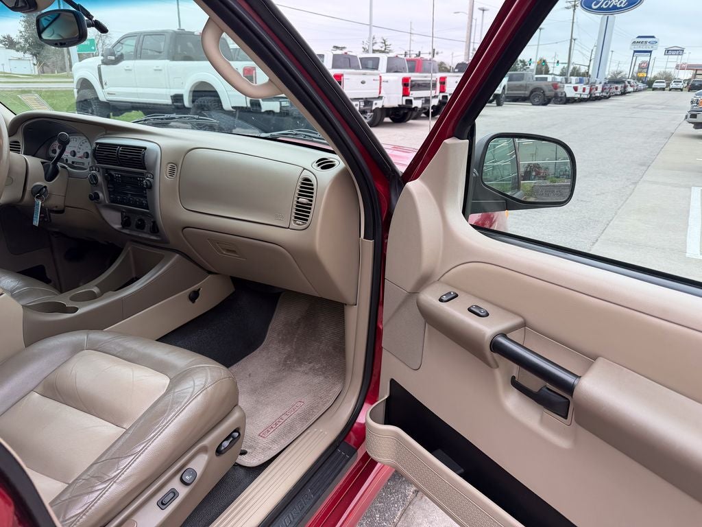 2004 Ford Explorer Sport Trac Base