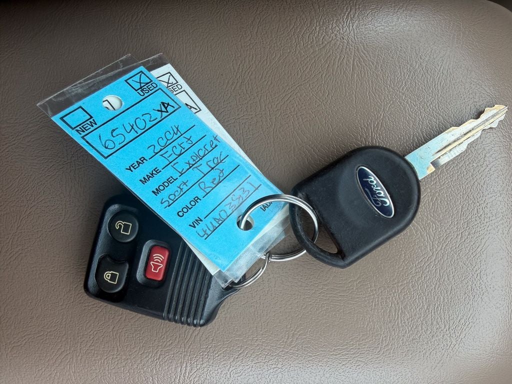 2004 Ford Explorer Sport Trac Base