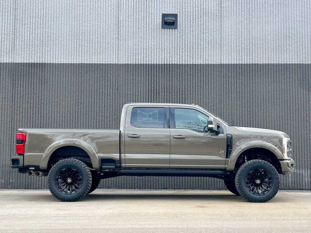 2026 Ford F-250SD Black Widow