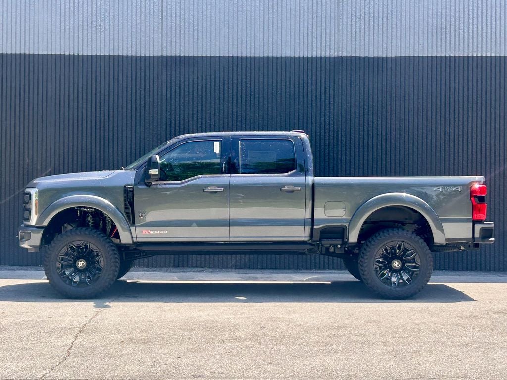 2026 Ford F-250SD Black Widow