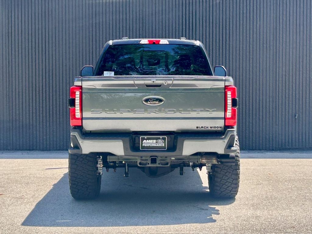 2026 Ford F-250SD Black Widow