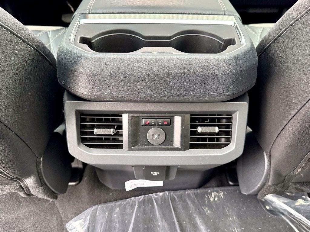 2026 Ford F-250SD Black Widow