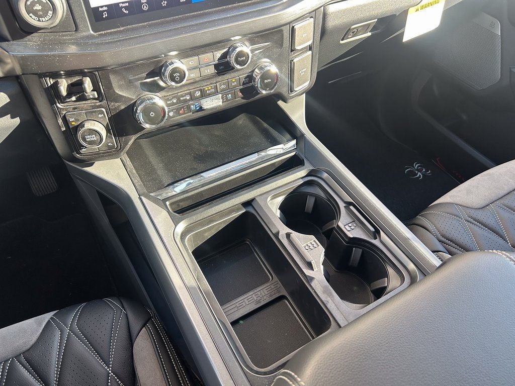 2026 Ford F-250SD Black Widow