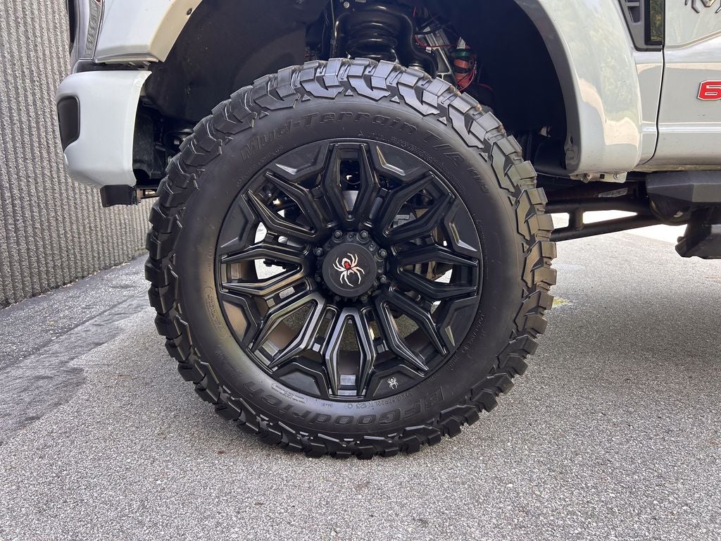 2026 Ford F-250SD Lariat Black Widow