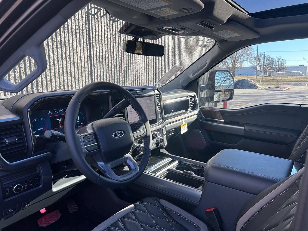 2026 Ford F-250SD Black Widow