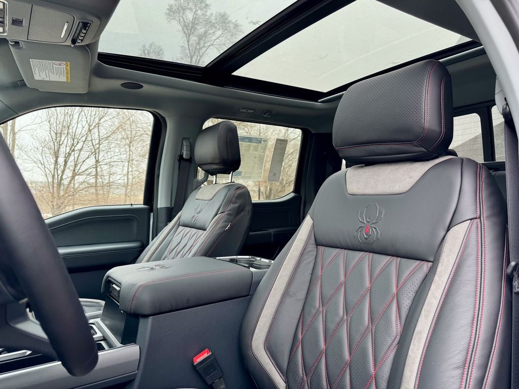 2026 Ford F-250SD Black Widow