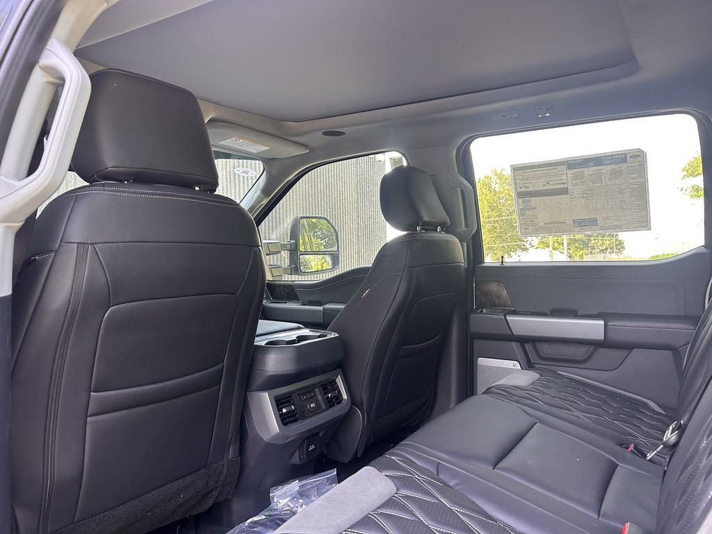 2026 Ford F-250SD Black Widow