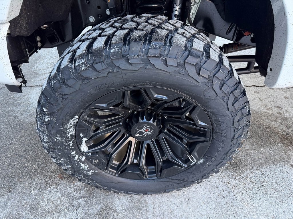 2026 Ford F-250SD Black Widow