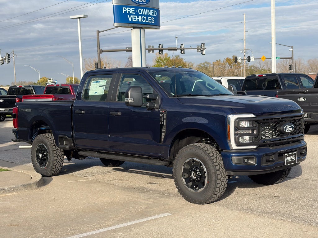 2027 Ford F-350SD XL
