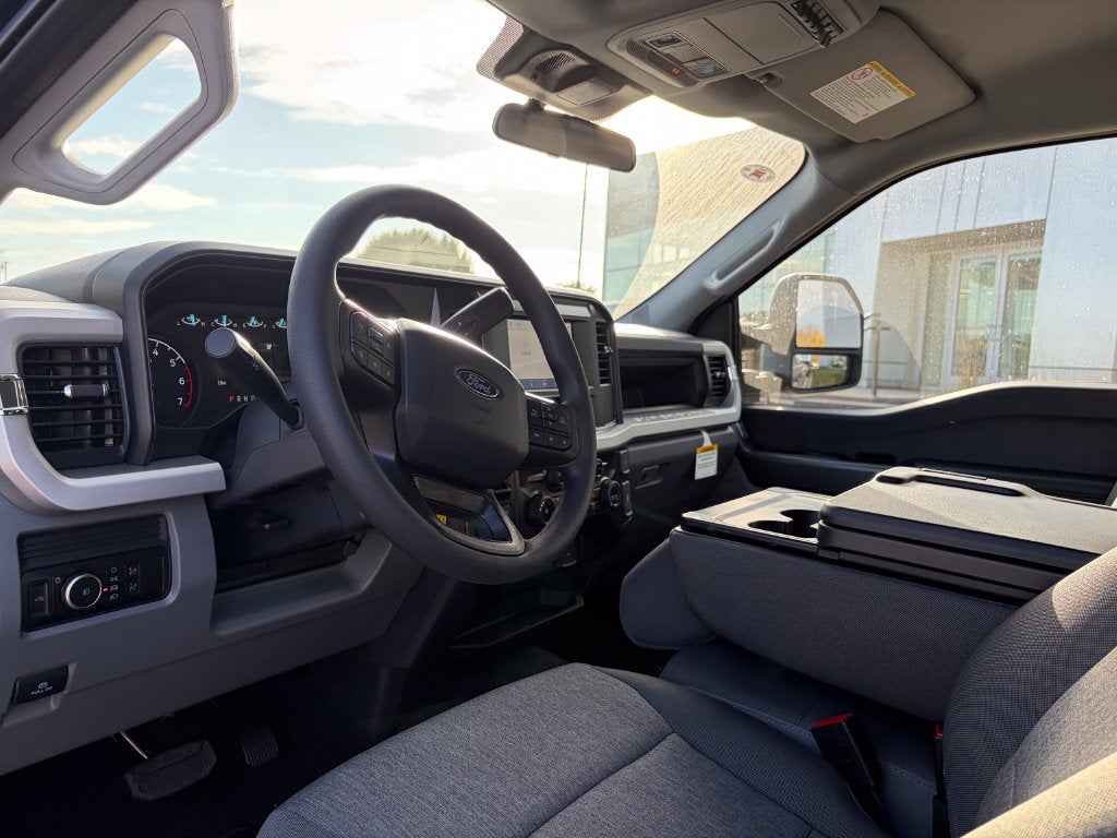 2027 Ford F-350SD XL