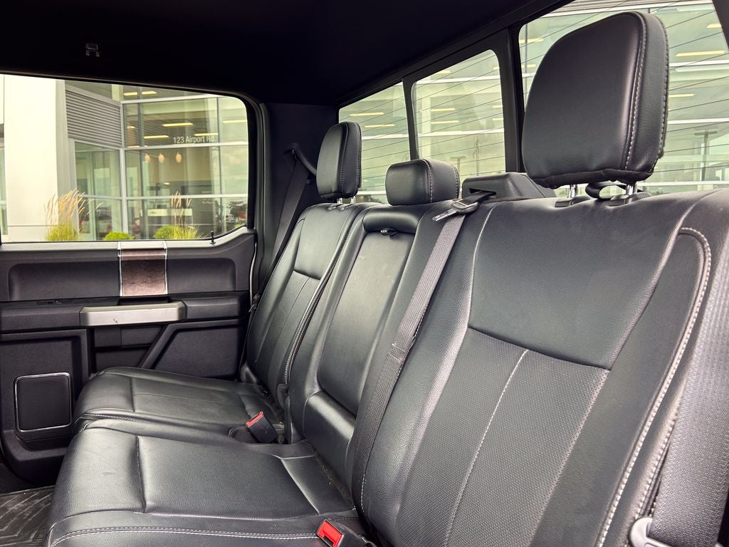 2022 Ford F-350SD Lariat