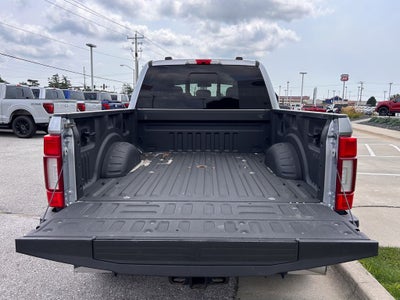 2022 Ford F-350SD Lariat
