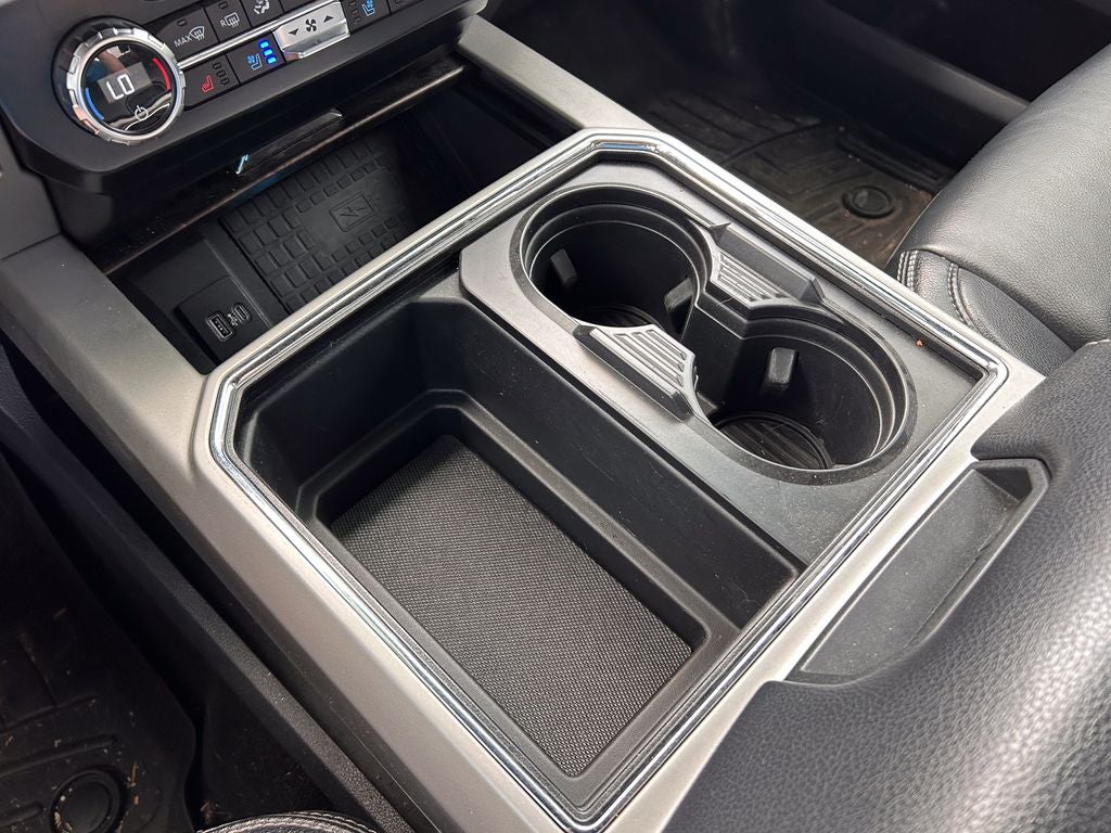 2022 Ford F-350SD Lariat