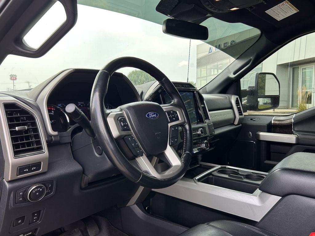 2022 Ford F-350SD Lariat