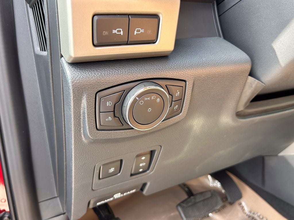2022 Ford F-350SD Lariat