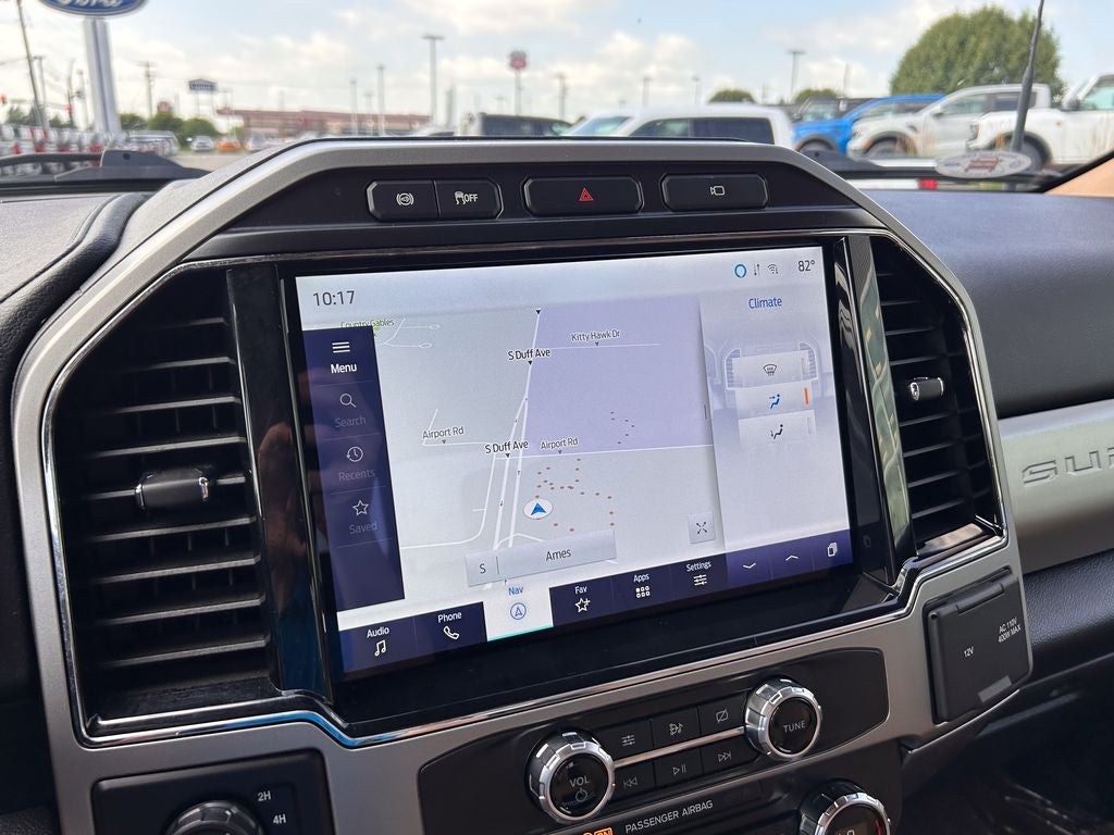 2022 Ford F-350SD Lariat