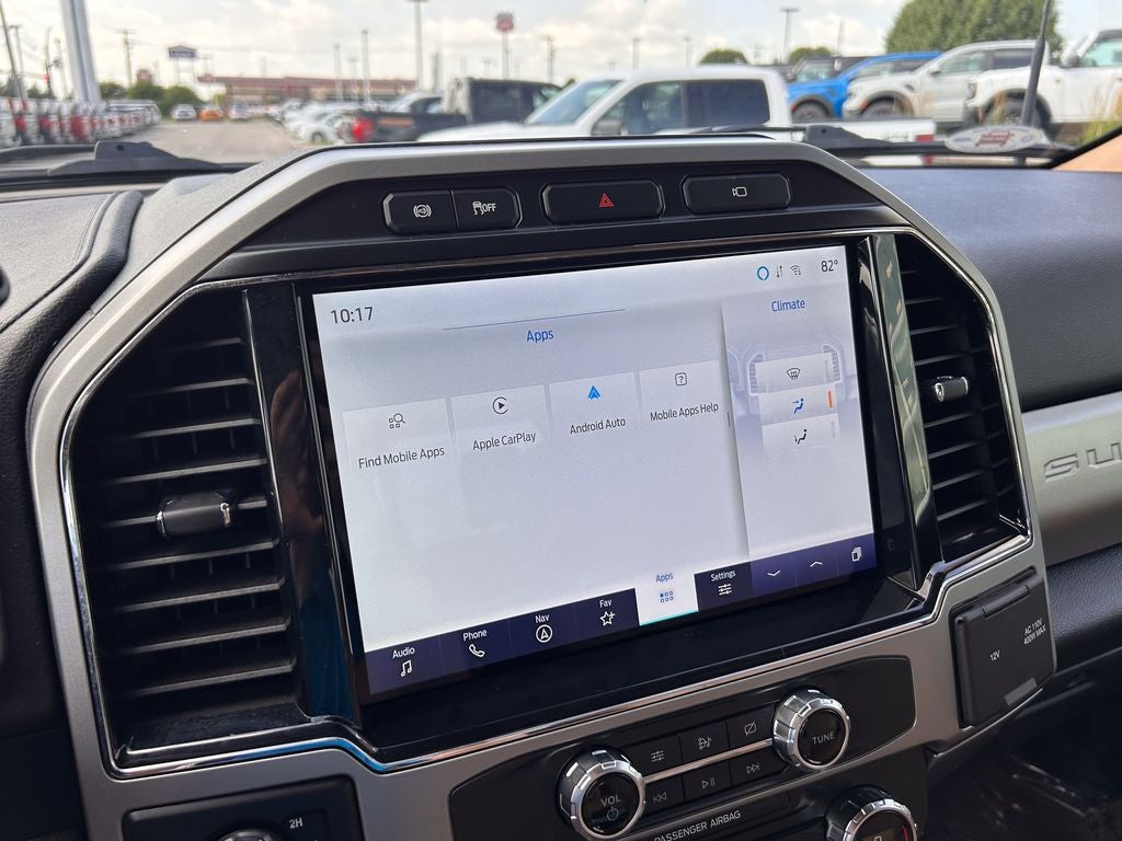 2022 Ford F-350SD Lariat