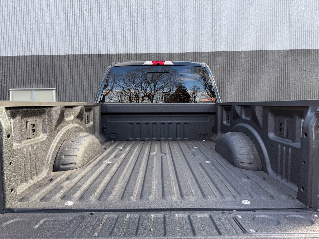 2026 Ford F-350SD Black Widow