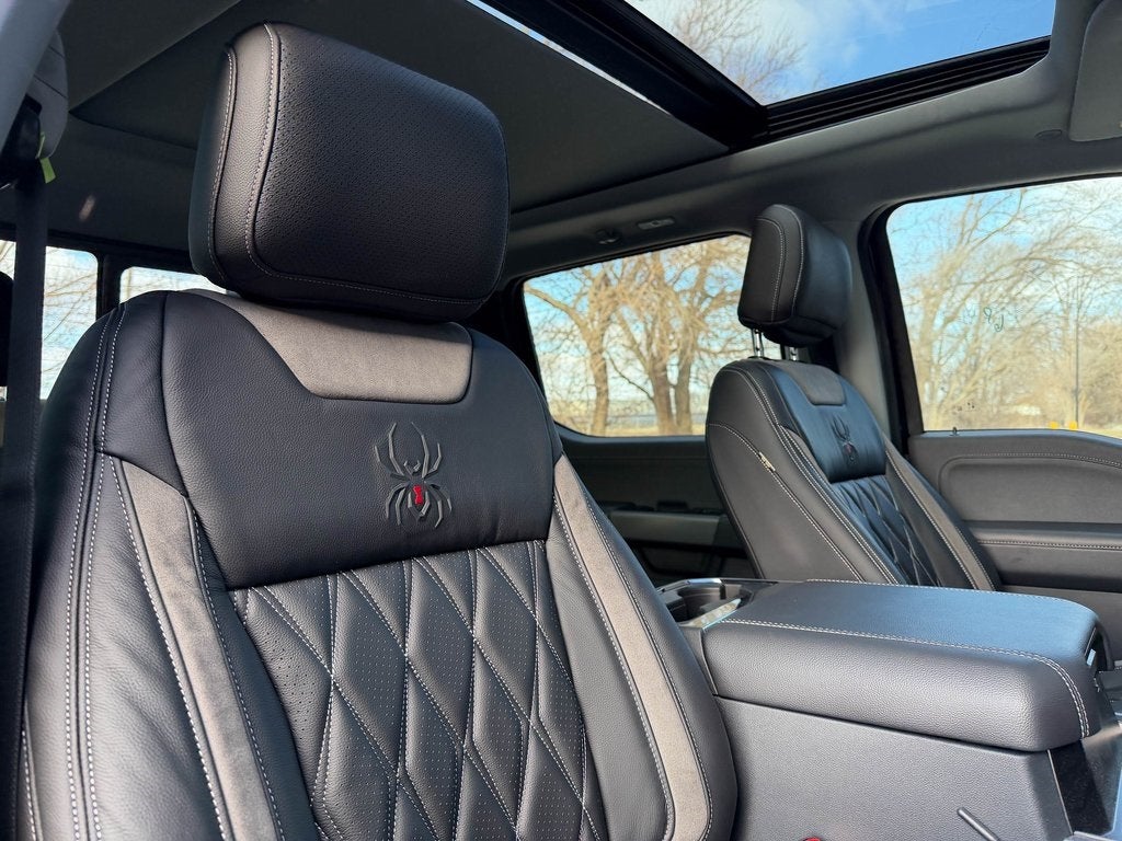 2026 Ford F-350SD Black Widow