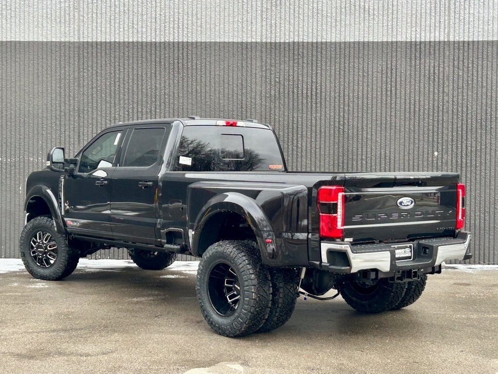 2026 Ford F-350SD Black Widow DRW