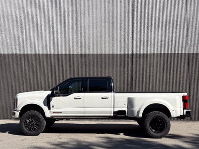 2026 Ford F-350SD Black Widow DRW