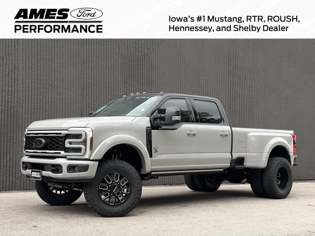 2026 Ford F-350SD Platinum Black Widow DRW