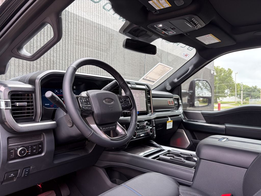 2026 Ford F-350SD Platinum Black Widow DRW