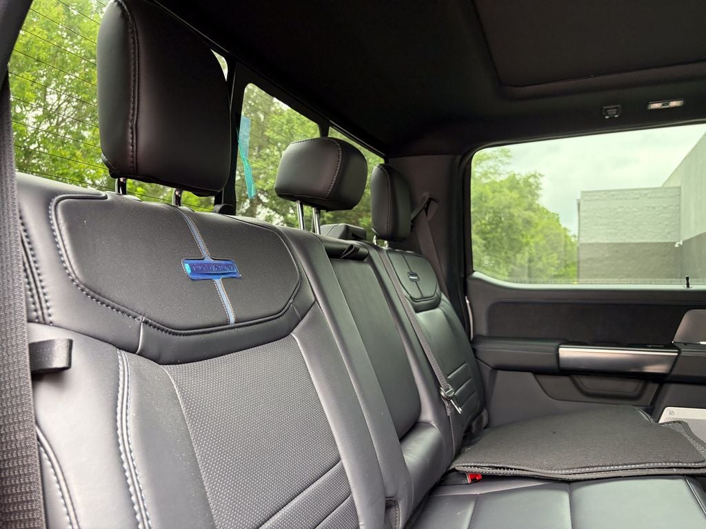 2026 Ford F-350SD Platinum Black Widow DRW