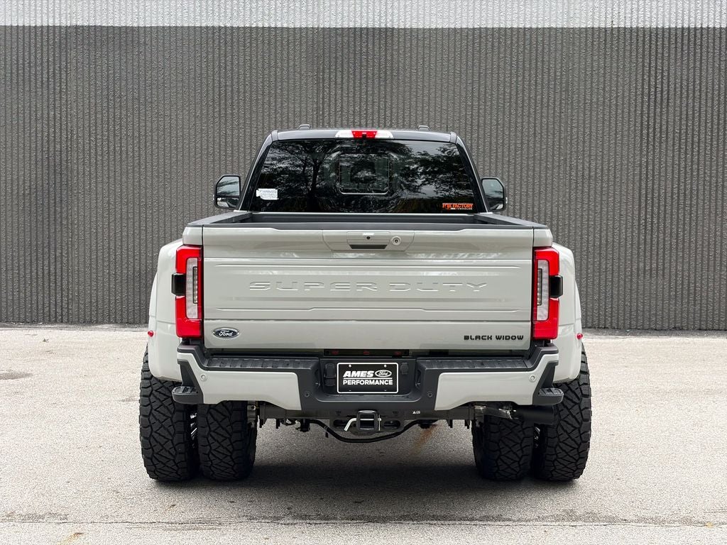 2026 Ford F-350SD Platinum Black Widow DRW