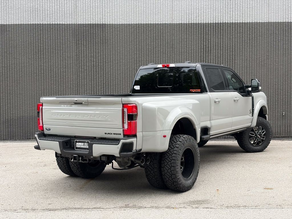 2026 Ford F-350SD Platinum Black Widow DRW