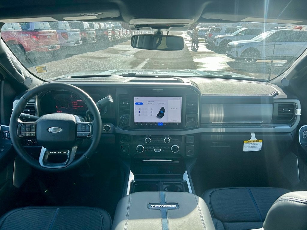 2026 Ford F-350SD Platinum DRW