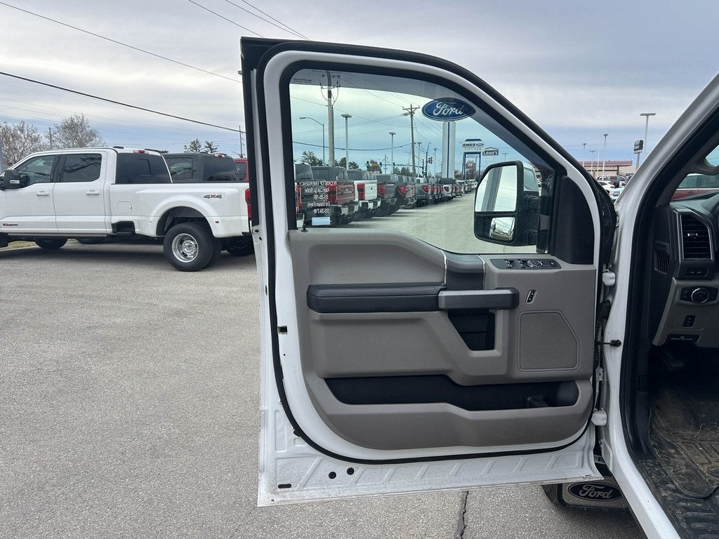 2019 Ford F-350SD XLT DRW