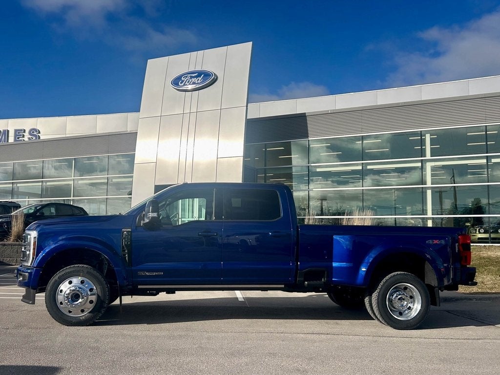2026 Ford F-450SD Platinum DRW